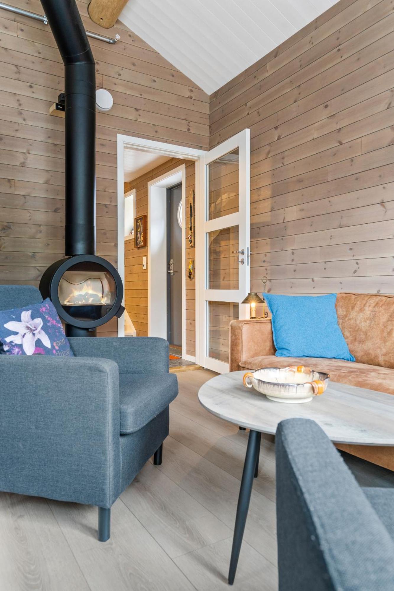 Reine Rorbu, Amaliebua Villa Exteriör bild